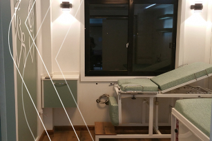 n5 6 133c655c4194d290921ae4481ef5e464 - Interior Design of Dr. Kazemi's Office