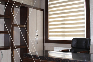 n9 7 0bf6a9c688e10d84e1710d54fd071dc2 - The interior design of Dr. Islami's office