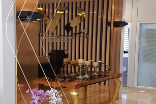 new5 a2ae8dbc41b1b4d6eaff905dff1f7edc - Interior Design of Mortazavi Beauty Salon