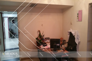 o3 7 5b7d45f2a149e7785d6e0b5792a6a33a - Interior design of Dr.Mir Esmaeili's office