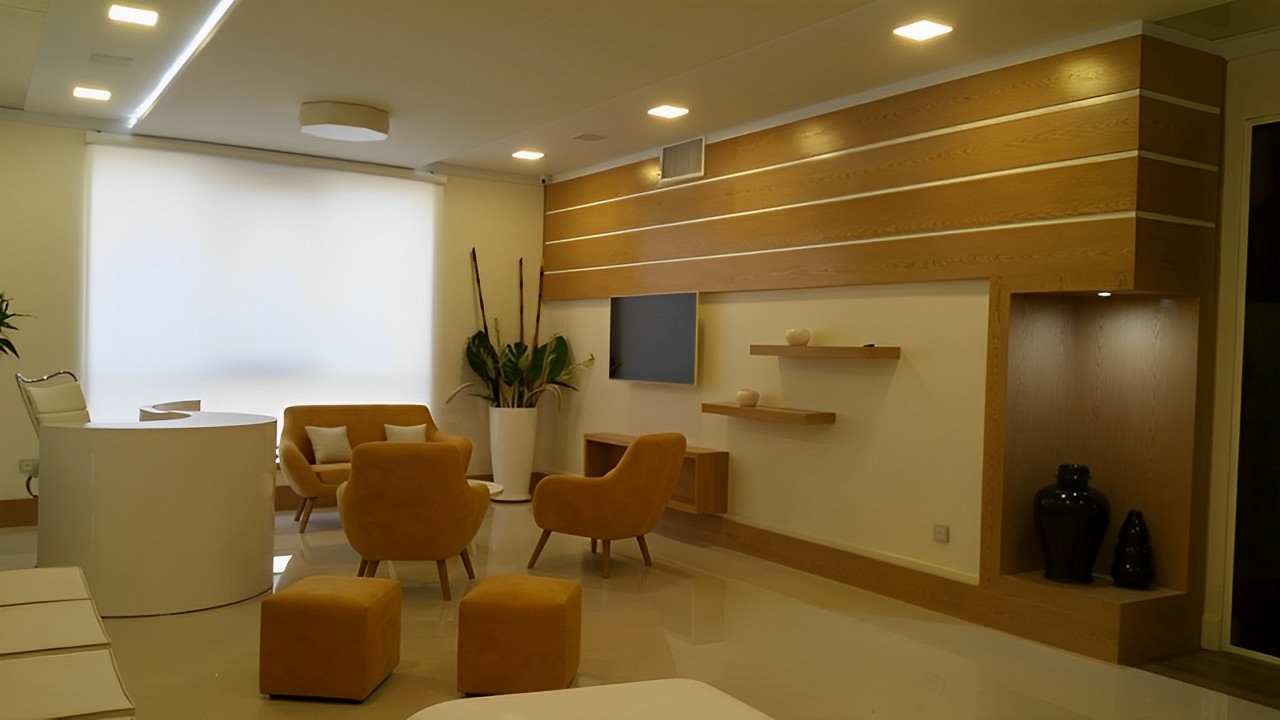 71 - Dr Sehati's office